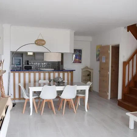 Дом отдыха Le Hameau - Cap Esterel Сен-Рафаэль